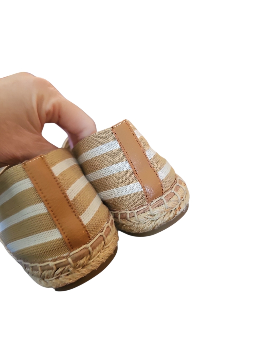 Vionic Valeri Slip On Sand Striped Canvas Espadrille Slip-Ons in Beige & White 9 - Picture 7 of 8